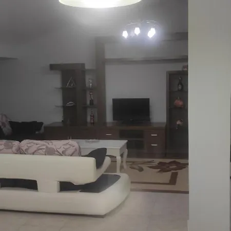 Vini * Vlorë