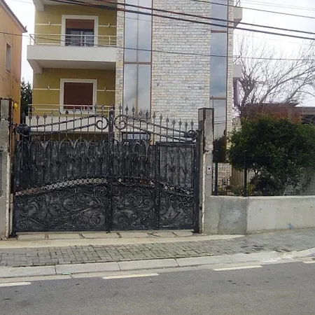 Vini Villa Vlore
